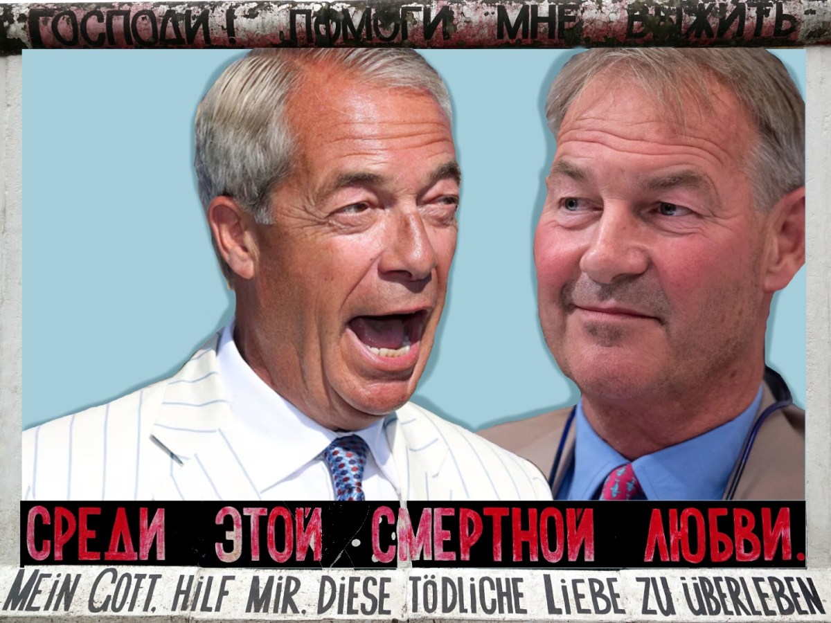 Will they kiss: Rupert Lowe and Nigel&nbsp;Farage